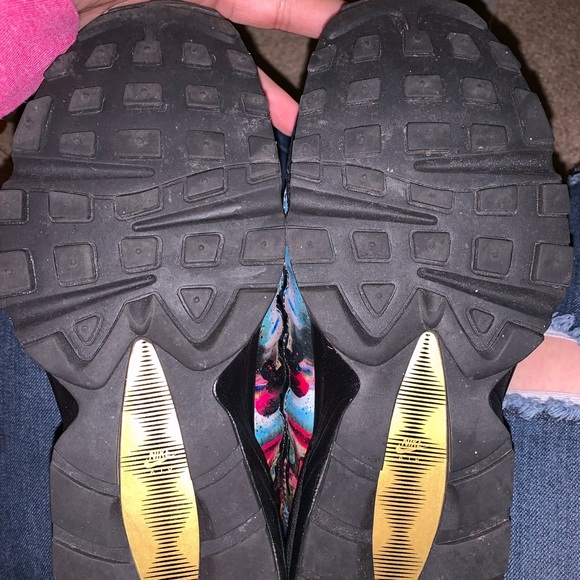Nike Air Max 95(GS) size 6Y - Picture 3 of 4